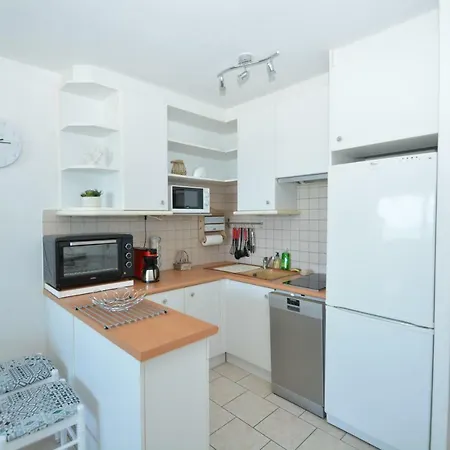 Apartment Front De Mer Les Oceanides *